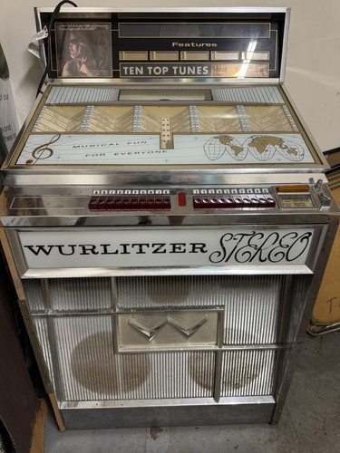 Wurlitzer stereo jukebox - wurlitzer,