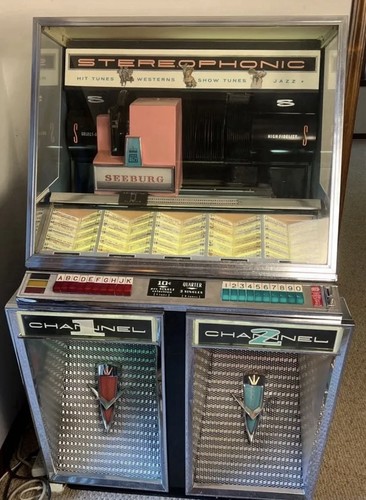 Stereophonic jukebox - stereophonic, in